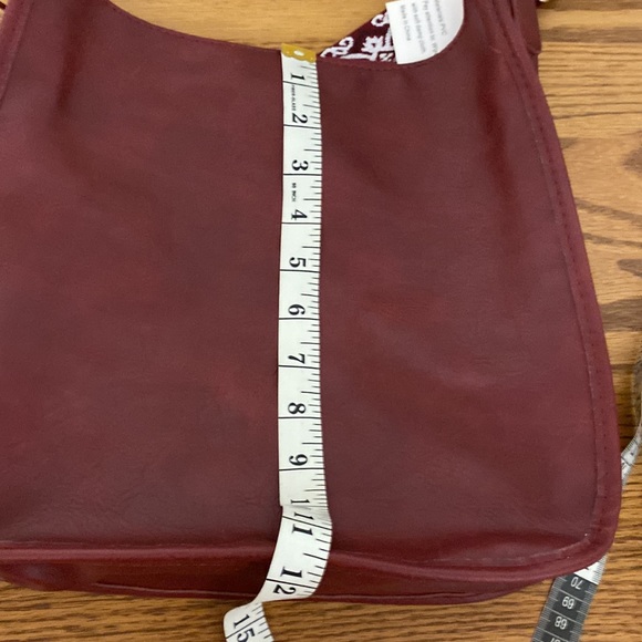 ah• dorned a bag NWT - Picture 9 of 9